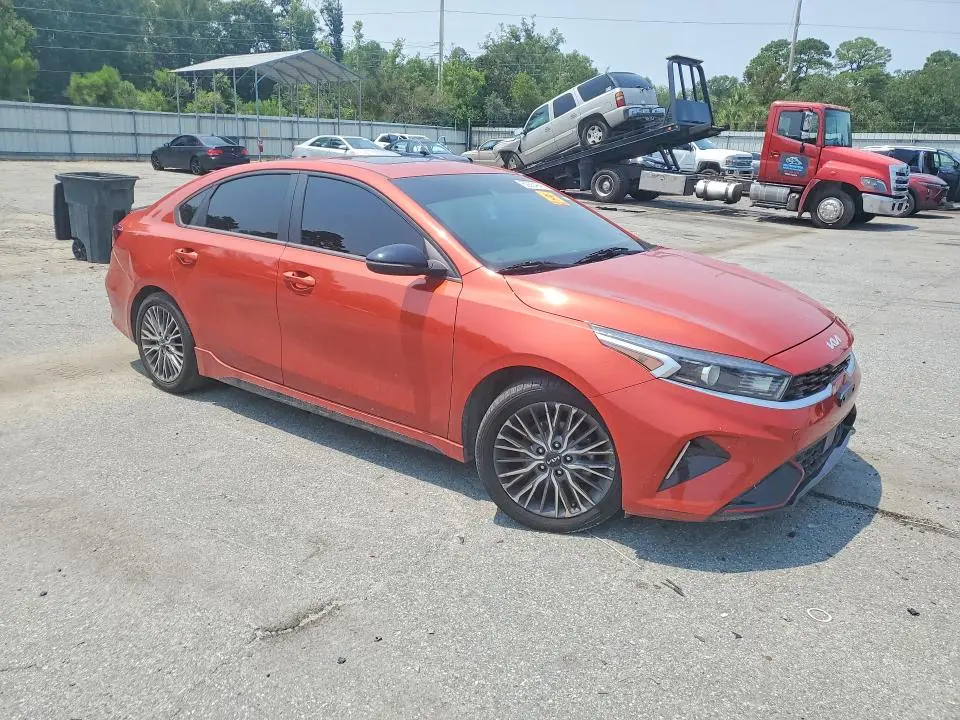 2022 KIA FORTE GT LINE  
