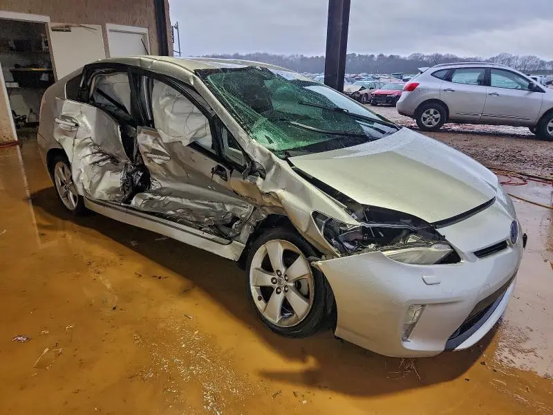 2015 TOYOTA PRIUS   