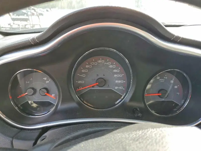 2013 DODGE AVENGER SE  