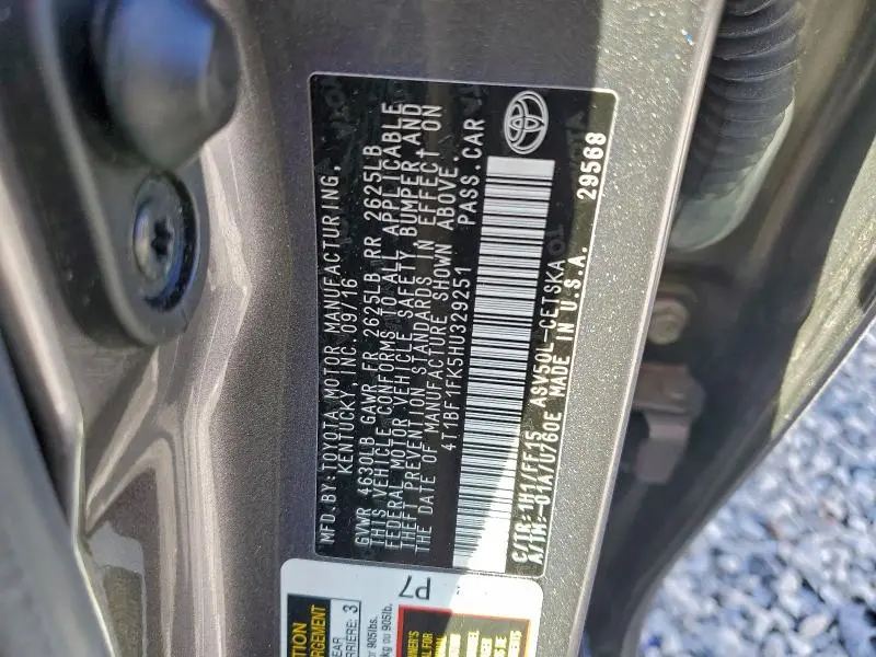 2017 TOYOTA CAMRY LE  