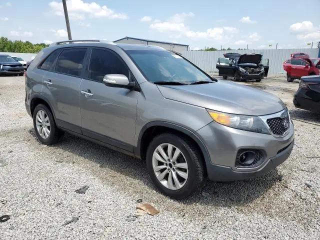 2011 KIA SORENTO BASE  