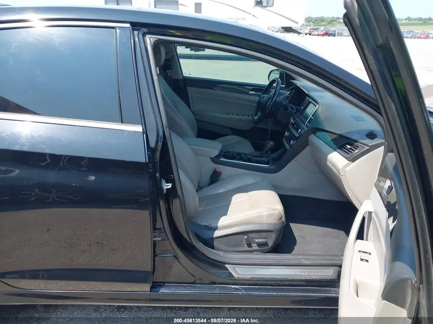 2018 HYUNDAI SONATA LIMITED