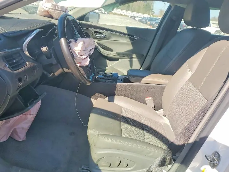 2019 CHEVROLET IMPALA LT  