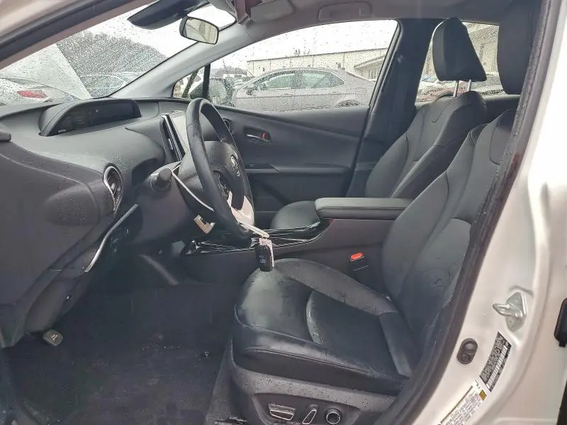 2017 TOYOTA PRIUS PRIME   