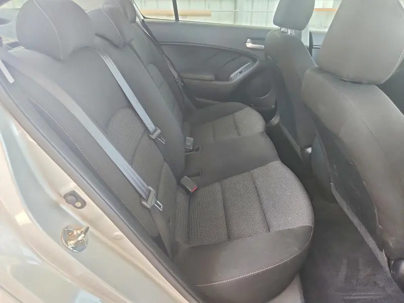 2018 KIA FORTE LX  