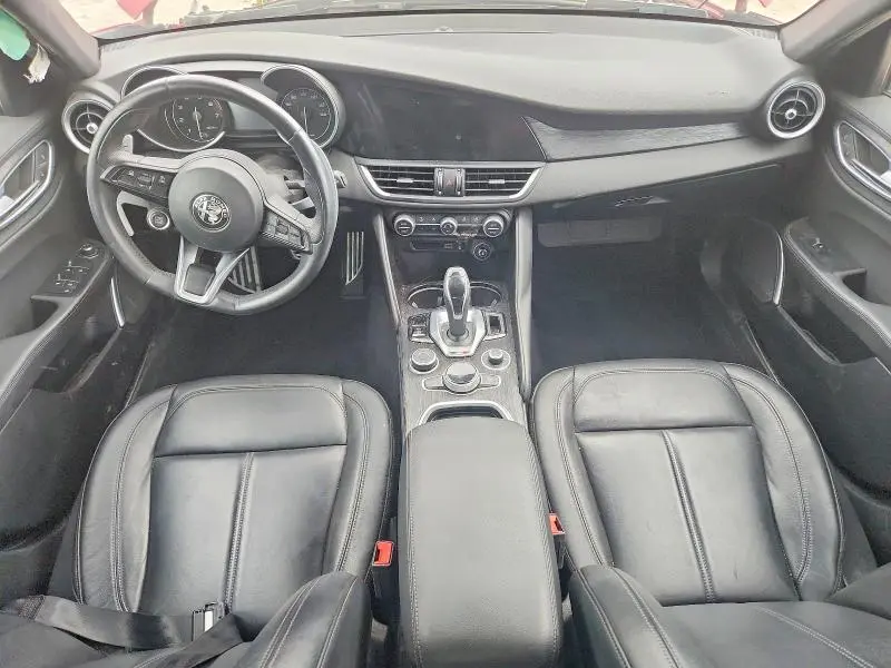 2022 ALFA ROMEO GIULIA   
