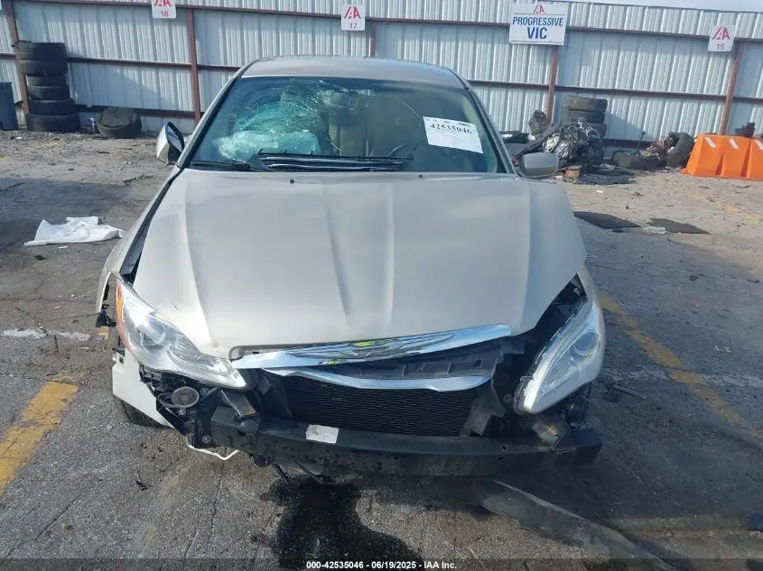 2014 CHRYSLER 200 TOURING