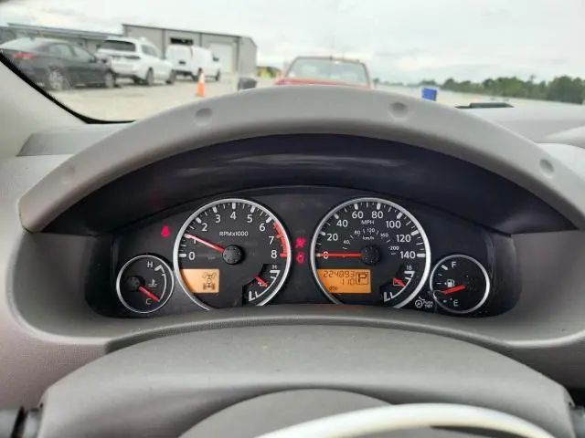 2012 NISSAN FRONTIER   