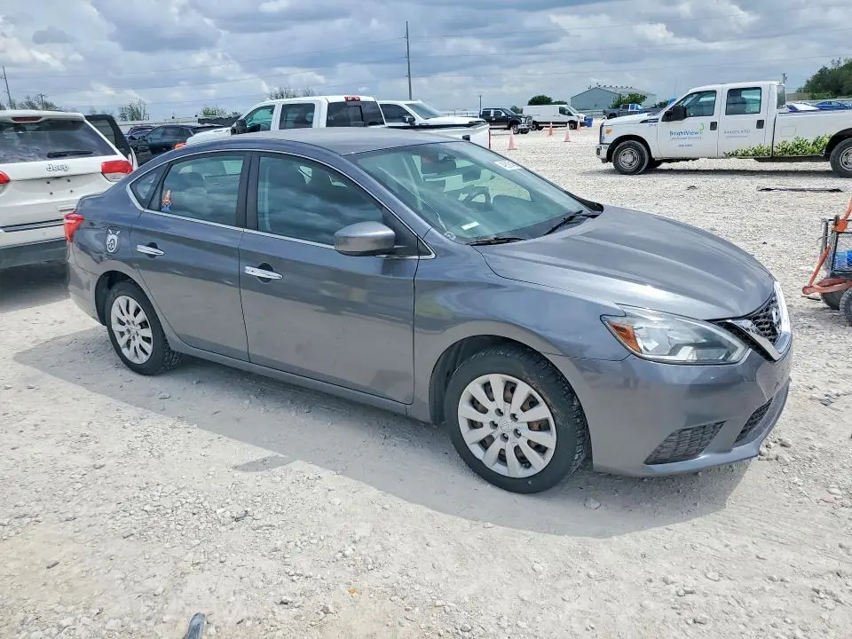 2016 NISSAN SENTRA SV  