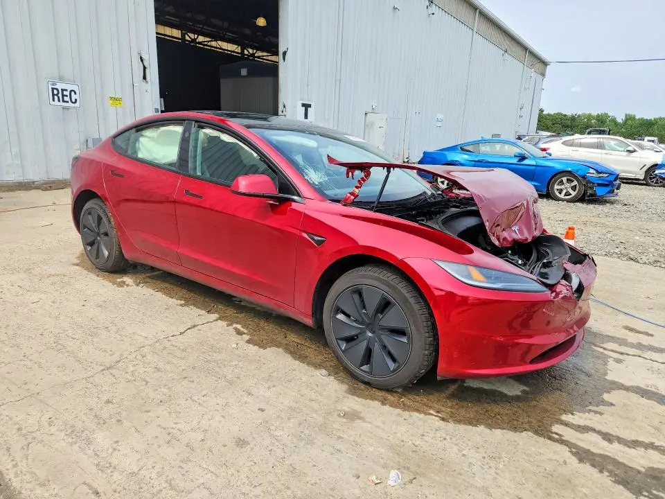 2025 TESLA MODEL 3   