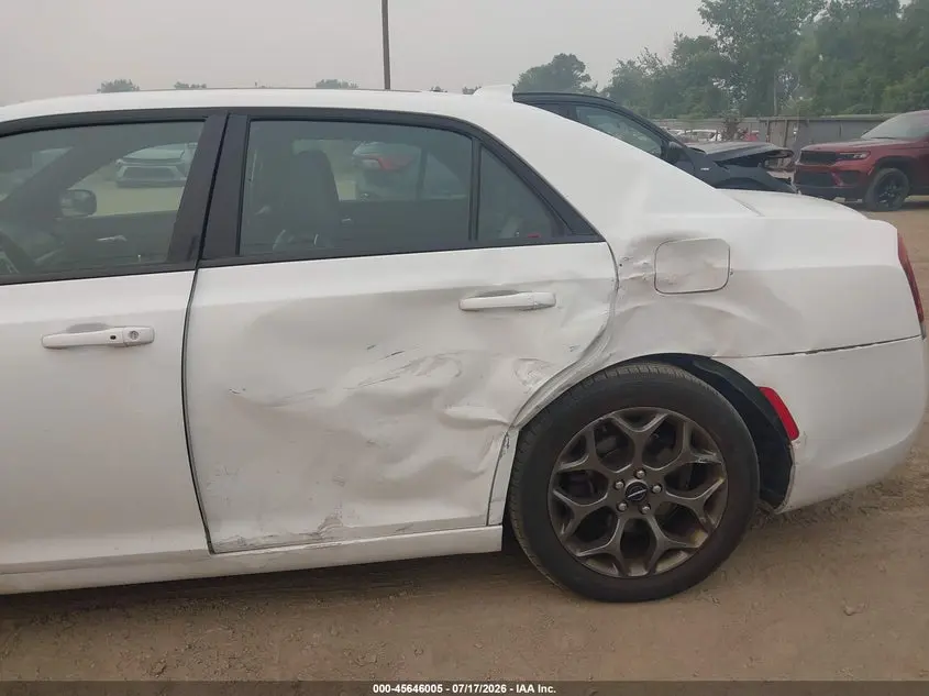 2016 CHRYSLER 300  