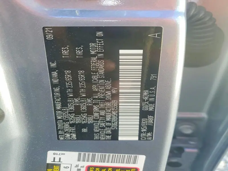 2021 TOYOTA HIGHLANDER XLE  
