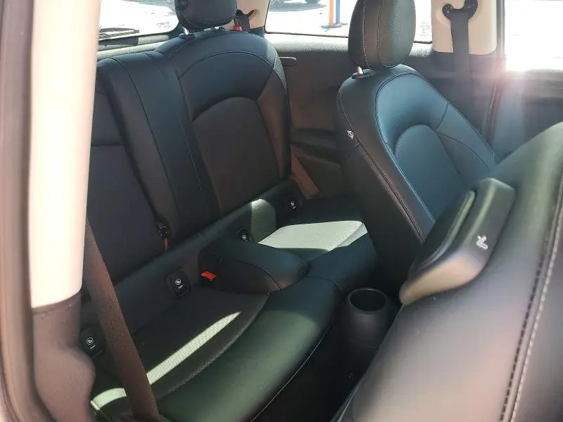 2015 MINI COOPER   
