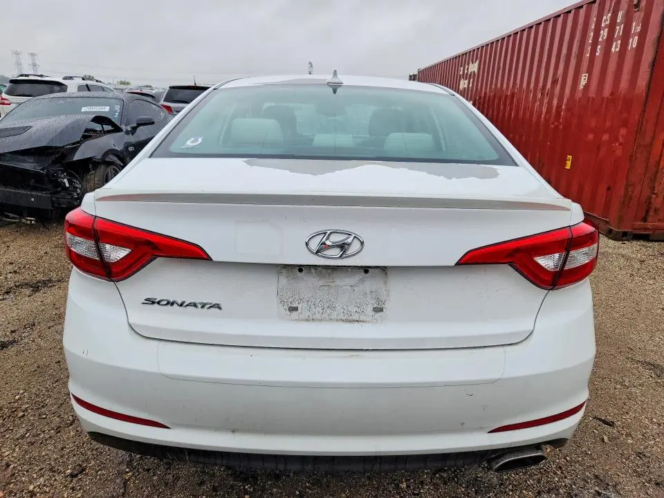 2015 HYUNDAI SONATA SE  