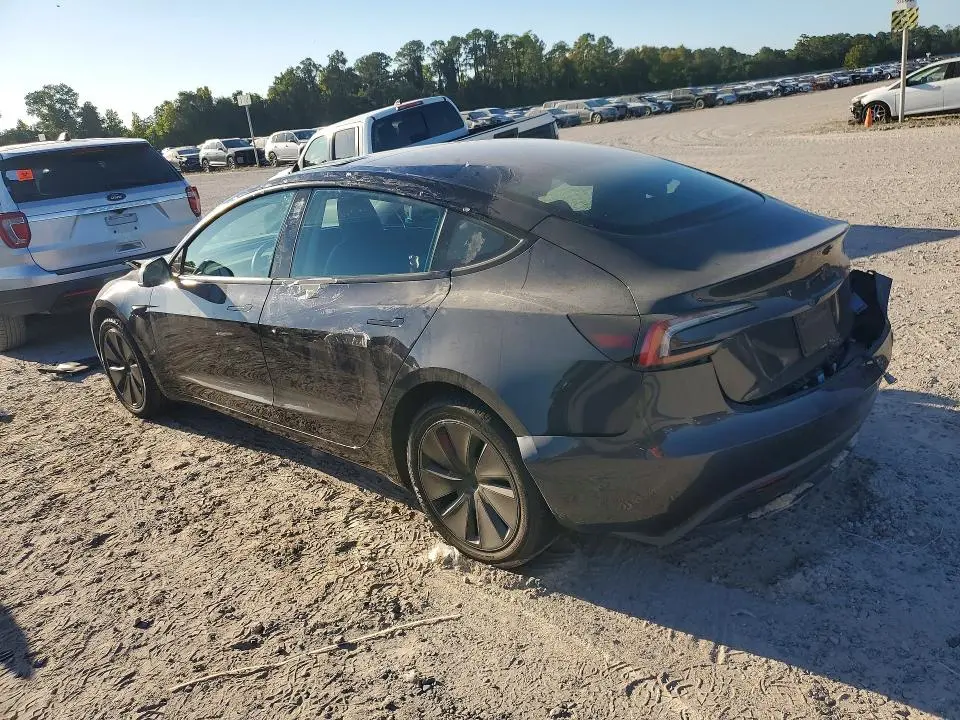 2024 TESLA MODEL 3   