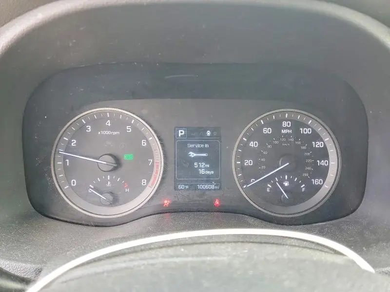 2016 HYUNDAI TUCSON SE  