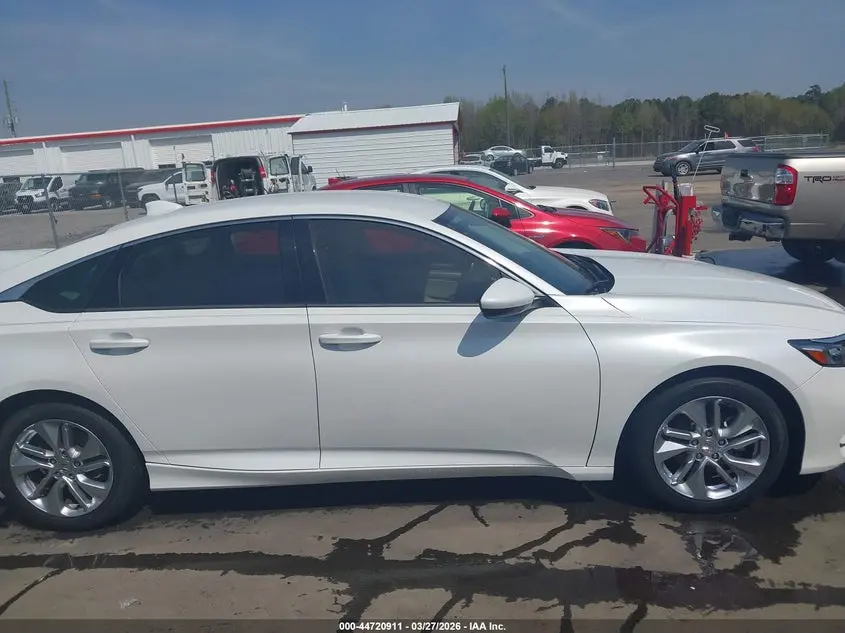 2018 HONDA ACCORD LX