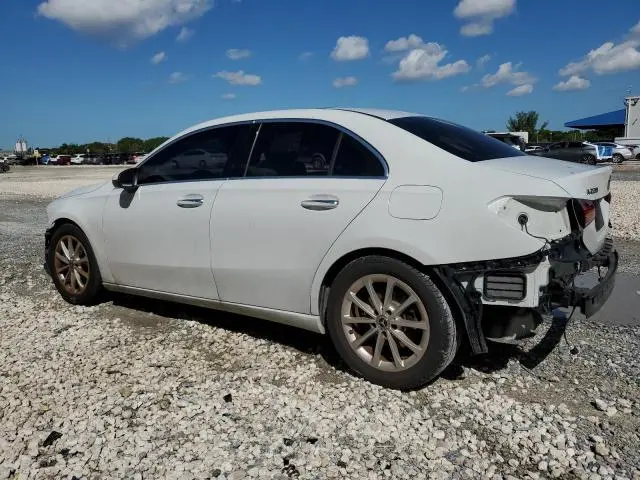 2020 MERCEDES-BENZ A 220
