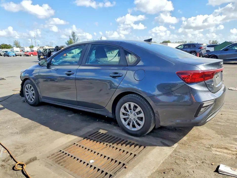 2021 KIA FORTE FE  