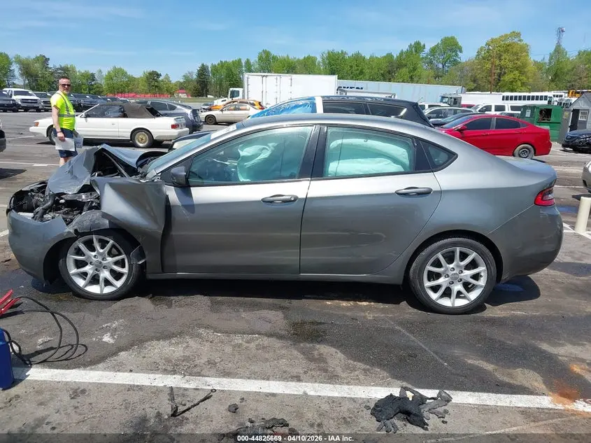 2013 DODGE DART SXT