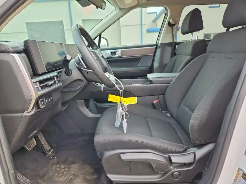 2025 HYUNDAI SANTA FE SE  