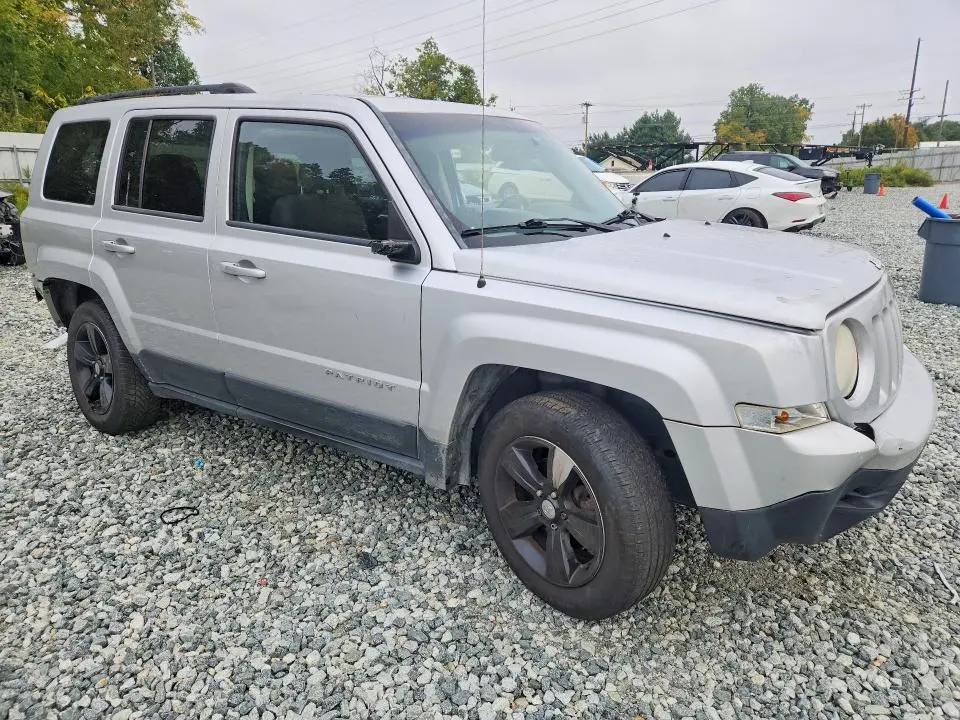 2013 JEEP PATRIOT SPORT  