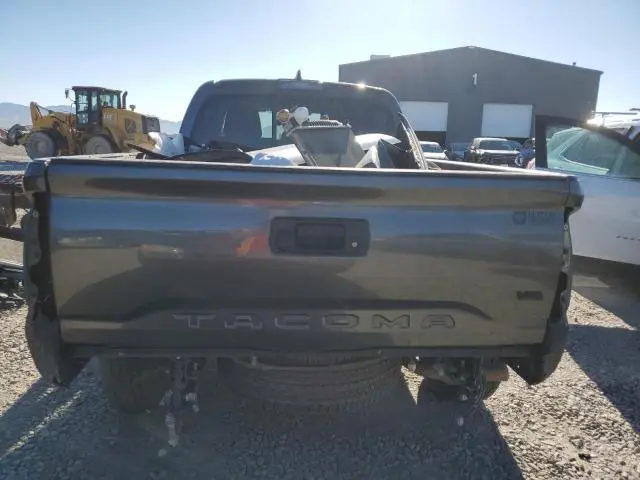 2016 TOYOTA TACOMA DOUBLE CAB  