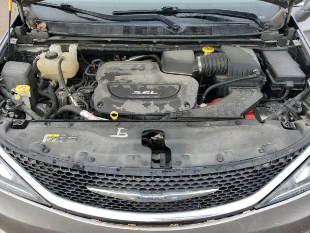 2017 CHRYSLER PACIFICA TOURING L  