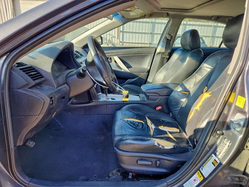 2011 TOYOTA CAMRY BASE  