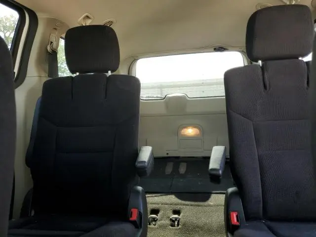 2014 DODGE GRAND CARAVAN SE  