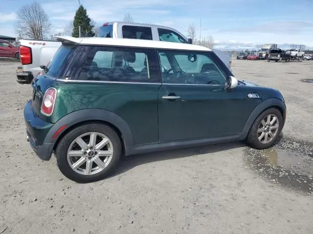 2011 MINI COOPER S
