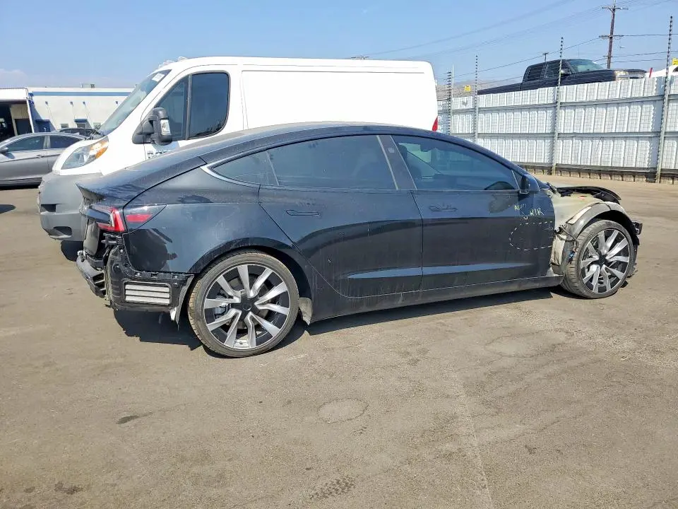 2024 TESLA MODEL 3   