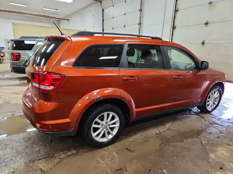 2014 DODGE JOURNEY SXT  