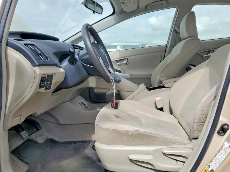 2010 TOYOTA PRIUS II  