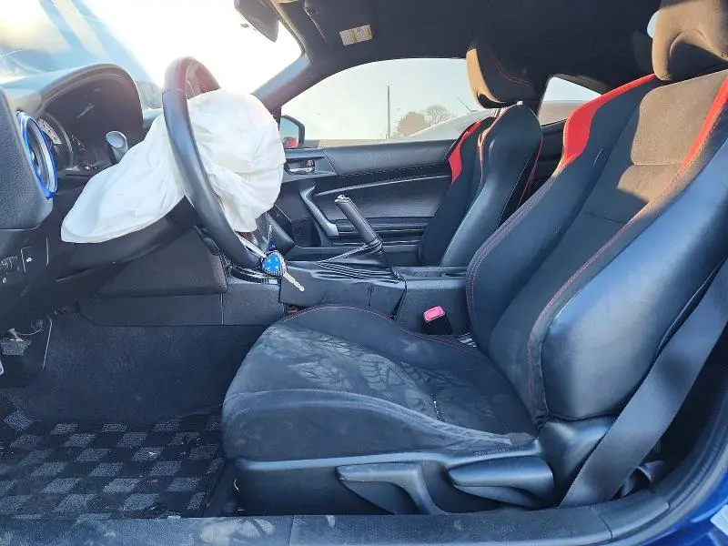 2013 TOYOTA SCION FR-S   