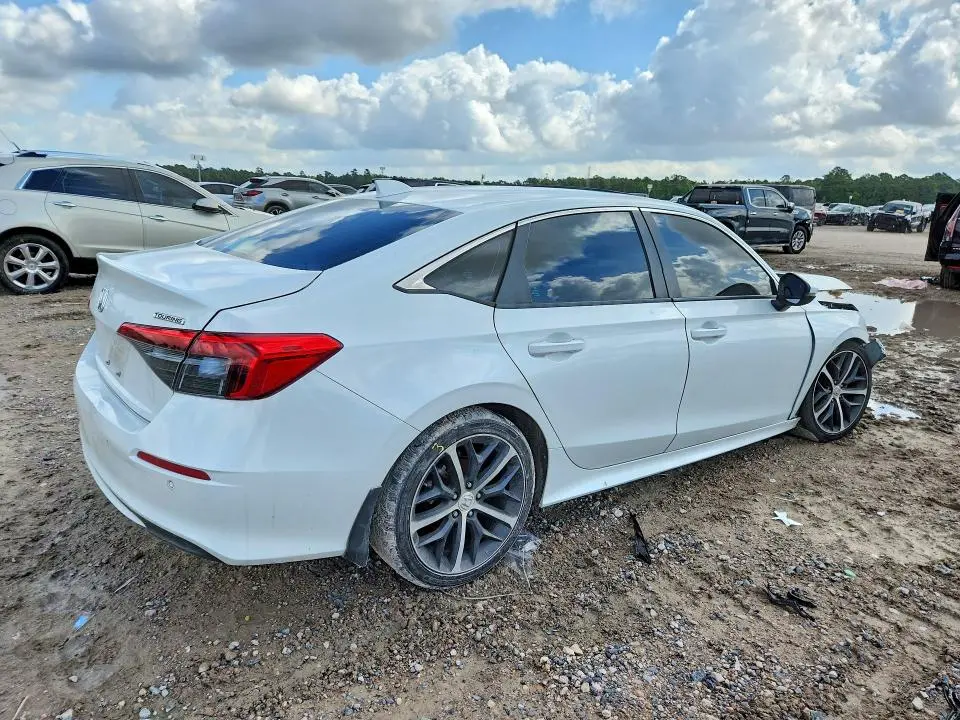 2024 HONDA CIVIC TOURING  