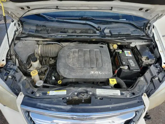 2012 CHRYSLER TOWN & COUNTRY TOURING  