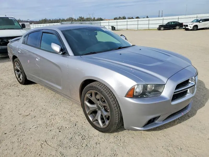 2013 DODGE CHARGER SXT  