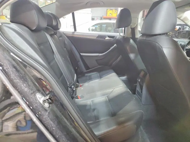 2013 VOLKSWAGEN JETTA TDI  