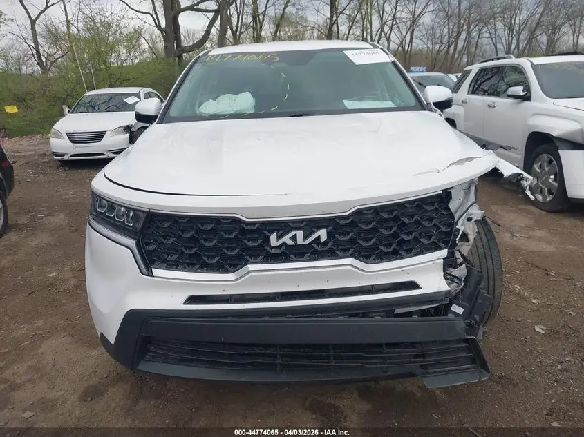 2023 KIA SORENTO LX