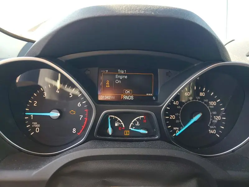 2017 FORD ESCAPE SE  