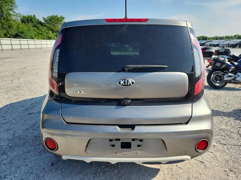 2019 KIA SOUL +  