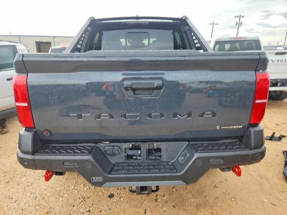 2025 TOYOTA TACOMA TRAILHUNTER HV  
