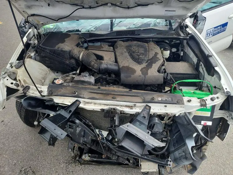 2019 TOYOTA TACOMA SR5 V6  