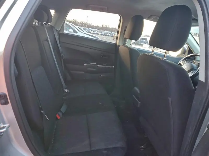 2020 MITSUBISHI OUTLANDER SPORT ES  