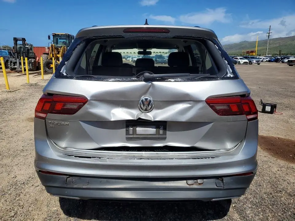 2020 VOLKSWAGEN TIGUAN SE  