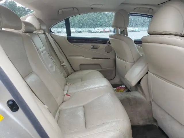 2014 LEXUS LS 460  