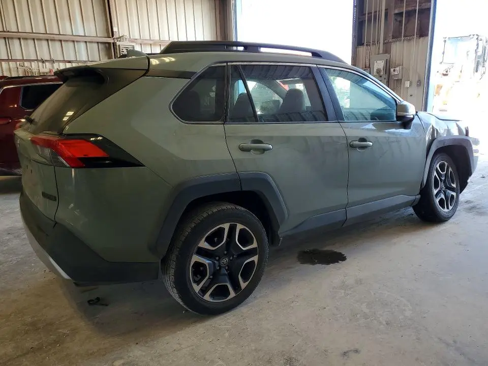 2021 TOYOTA RAV4 ADVENTURE  