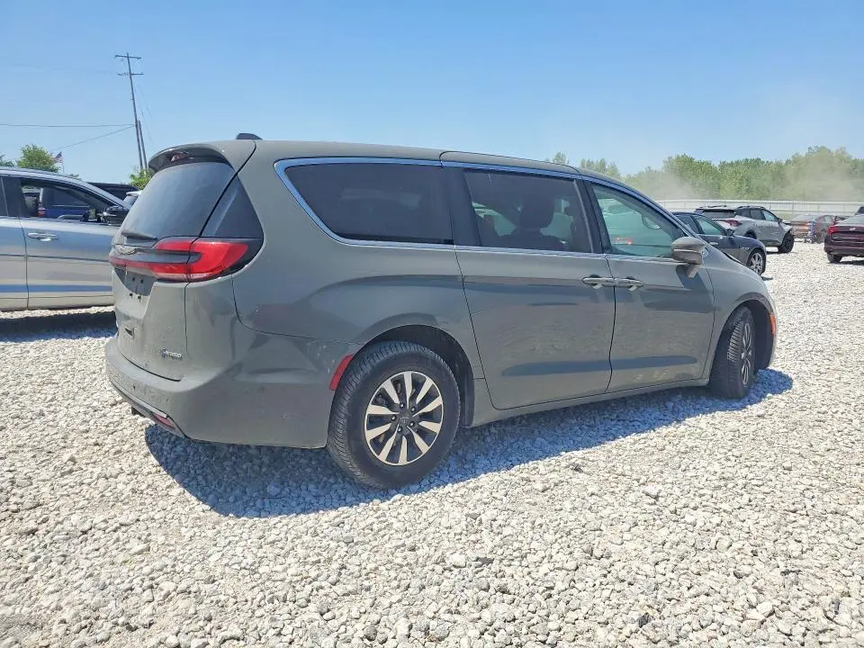 2022 CHRYSLER PACIFICA HYBRID TOURING L  