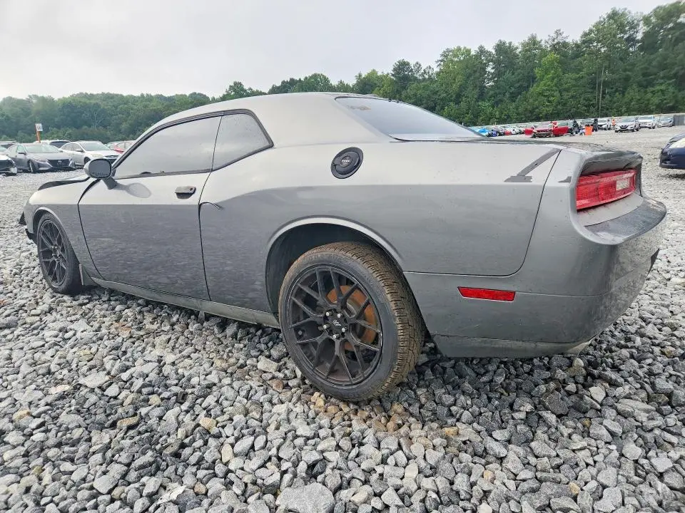 2012 DODGE CHALLENGER SXT  